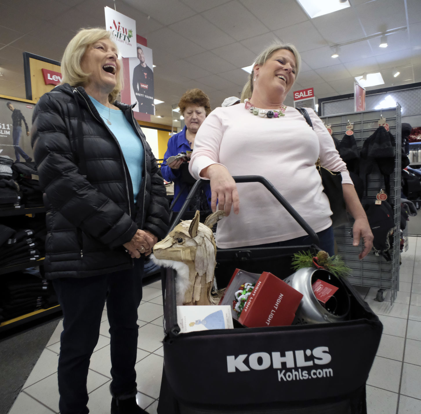20191130_MET_BLACKFRIDAY_BB09